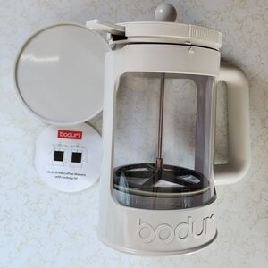 Bodum Cream Cold Brew Coffee Maker